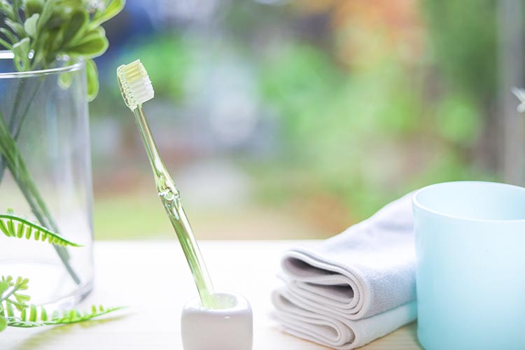 大人の歯科治療のイメージ画像